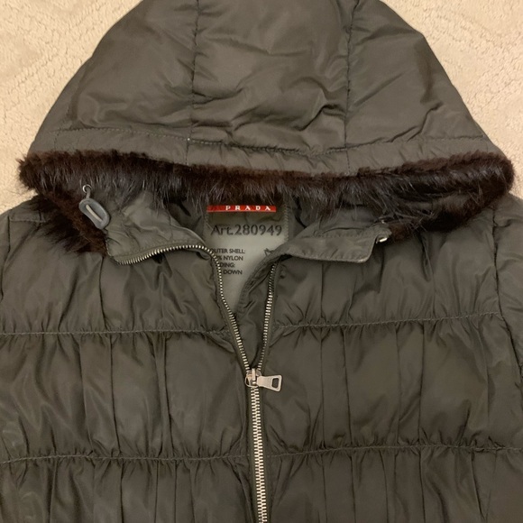 Prada winter down coat - Picture 2 of 2
